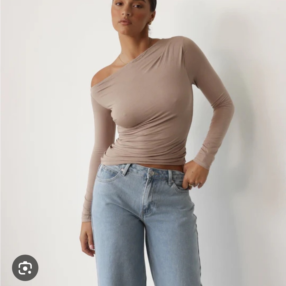 Charcoal clothing top